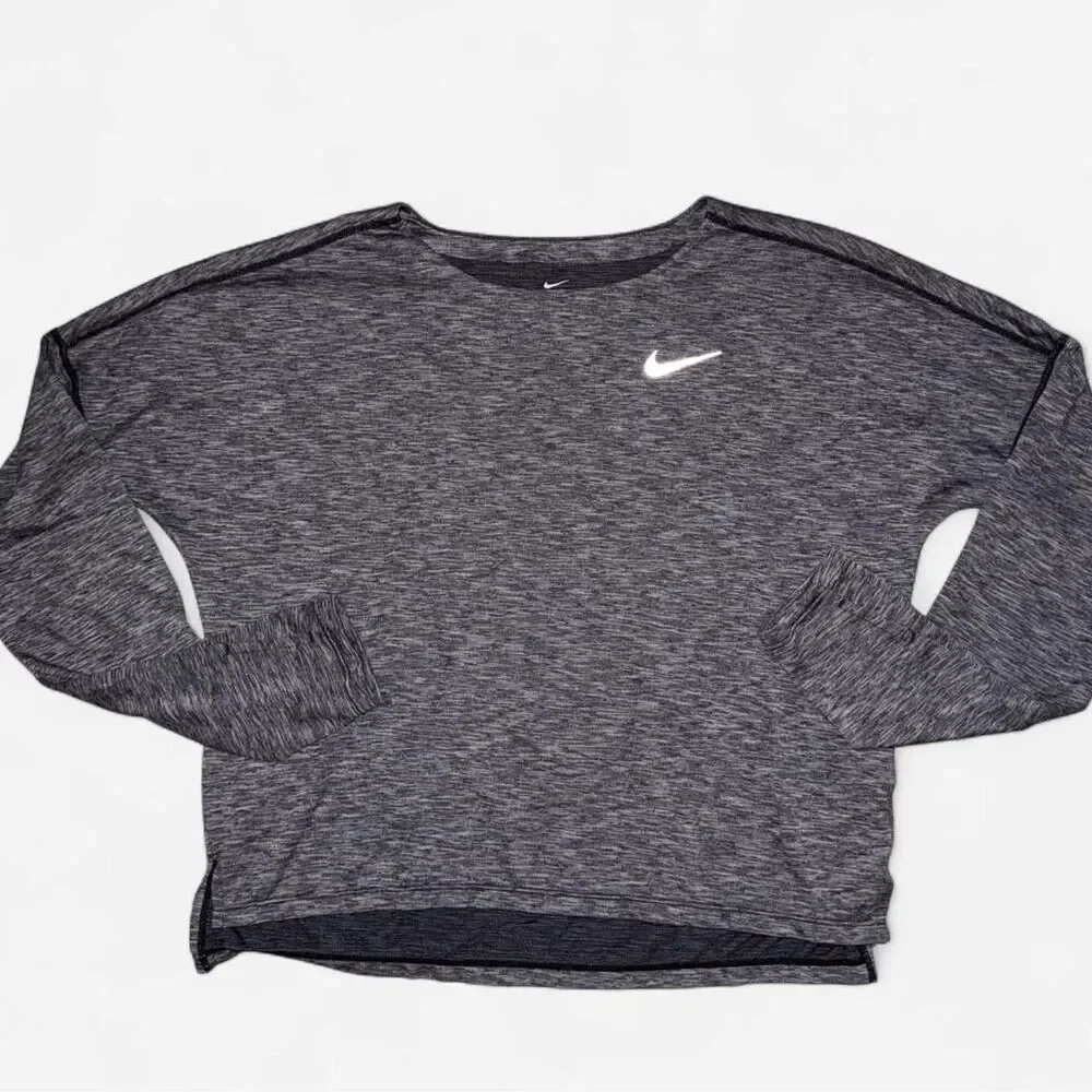 Nike Dri-Fit Long Sleeve Grey Athletic Top; Size SMALL